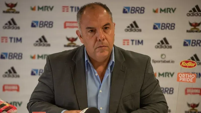 Maycon e Flamengo: Marcos Braz esclarece negociação e desmente recusa do atleta