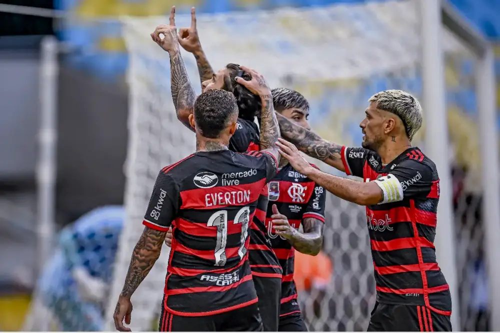 Trotes Divertidos: Jogadores da Seleção e Flamengo se Divertem em Viagens