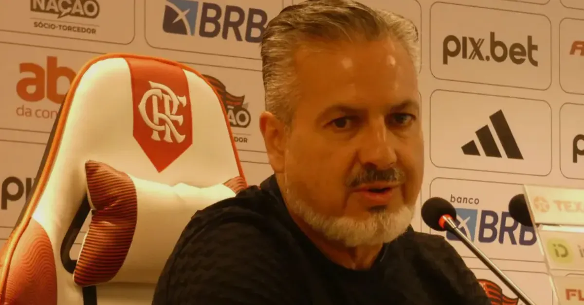 Flamengo Planeja Contratações Cirúrgicas e Evita Gastos Desnecessários em 2025