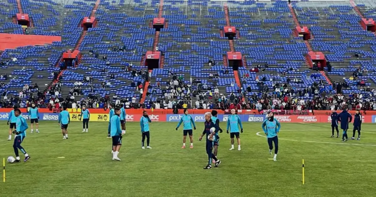 Treino do Flamengo nos EUA: Torcida Marca Presença em Peso